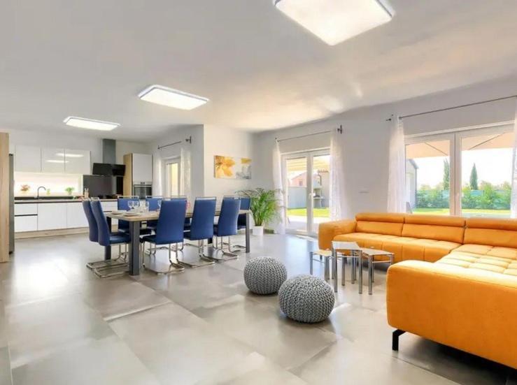 Villa Edi-Heated Pool & E-Bike Šišan Dış mekan fotoğraf